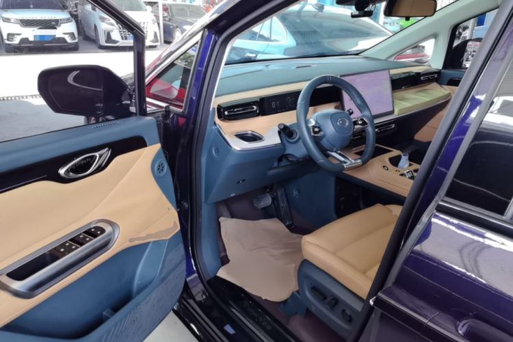 Used GAC Trumpchi E8 New Energy 2024 150km MAX Driver Seat