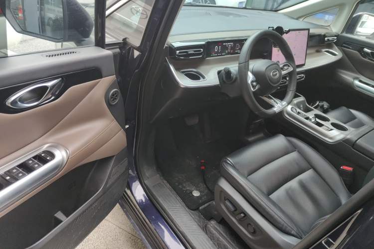 Used GAC Trumpchi E8 New Energy 2024 150km MAX Driver Seat