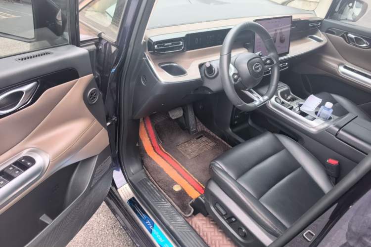 Used GAC Trumpchi E8 New Energy 2024 150km MAX Driver Seat