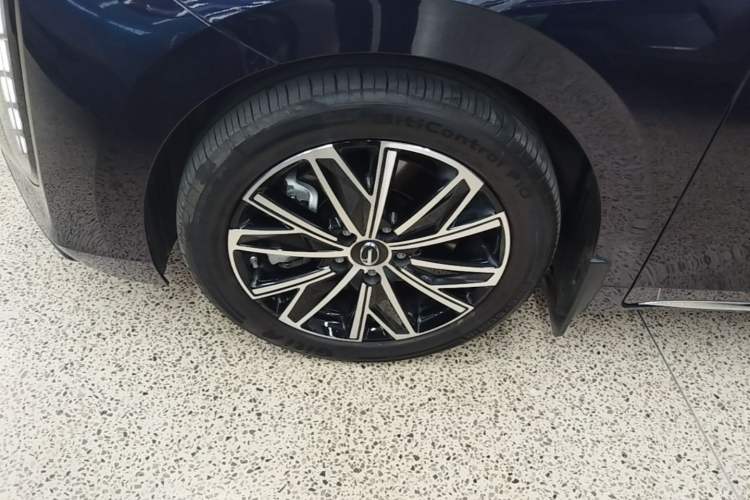 Used GAC Trumpchi E8 New Energy 2024 150km MAX Exterior 1