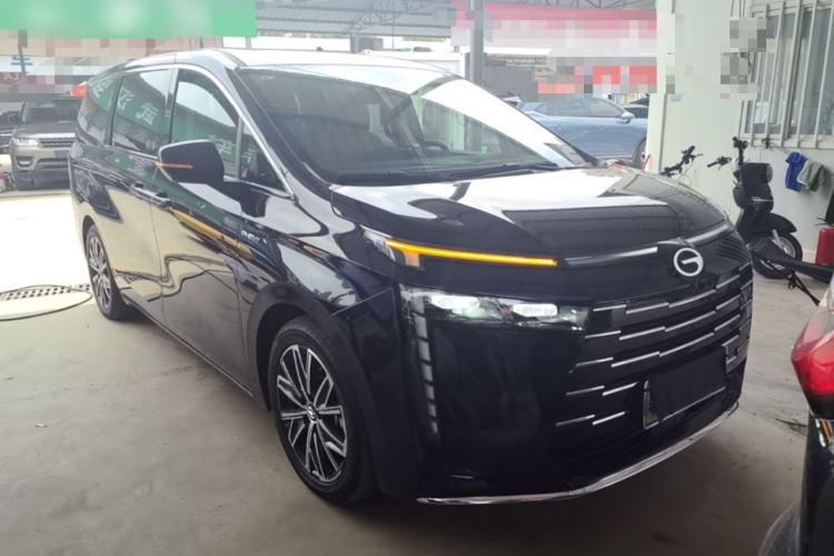 Used GAC Trumpchi E8 New Energy 2024 150km MAX Front Right 45 Deg
