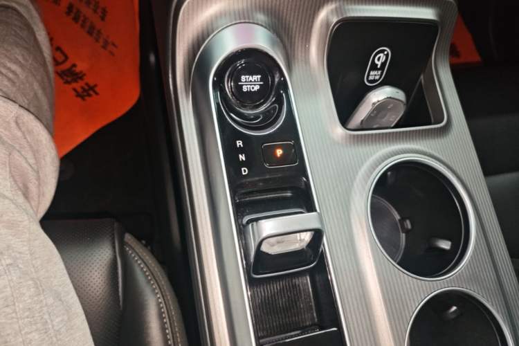 Used GAC Trumpchi E8 New Energy 2024 150km MAX Gear Lever