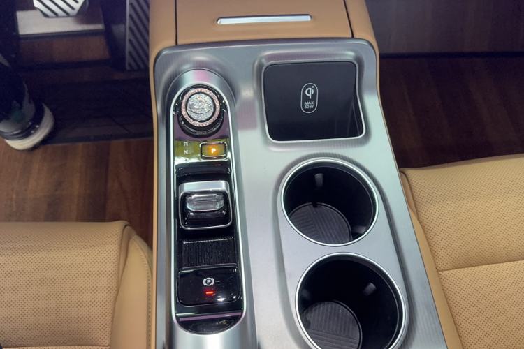 Used GAC Trumpchi E8 New Energy 2024 150km MAX Gear Lever