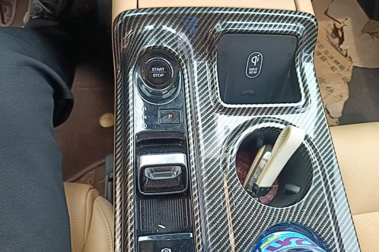 Used GAC Trumpchi E8 New Energy 2024 150km MAX Gear Lever