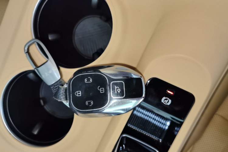 Used GAC Trumpchi E8 New Energy 2024 150km MAX Interior 1