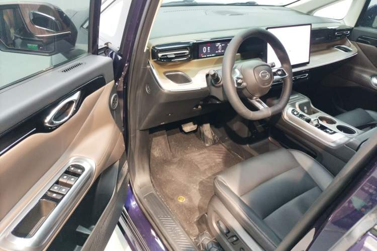 Used GAC Trumpchi E8 New Energy 2024 150km MAX Interior 3
