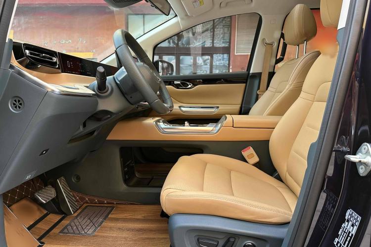 Used GAC Trumpchi E8 New Energy 2024 150km MAX Interior 3