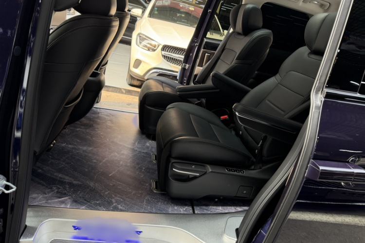 Used GAC Trumpchi E8 New Energy 2024 150km MAX Interior 5