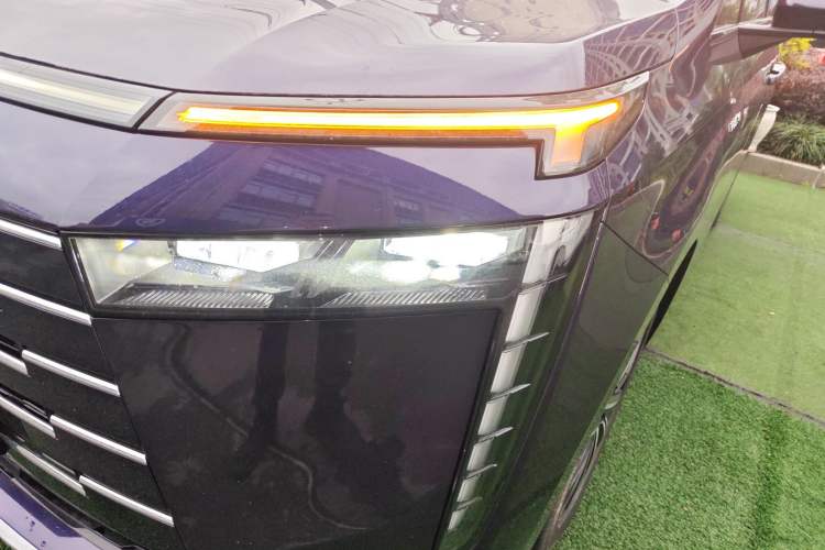 Used GAC Trumpchi E8 New Energy 2024 150km MAX Left Front Headlight