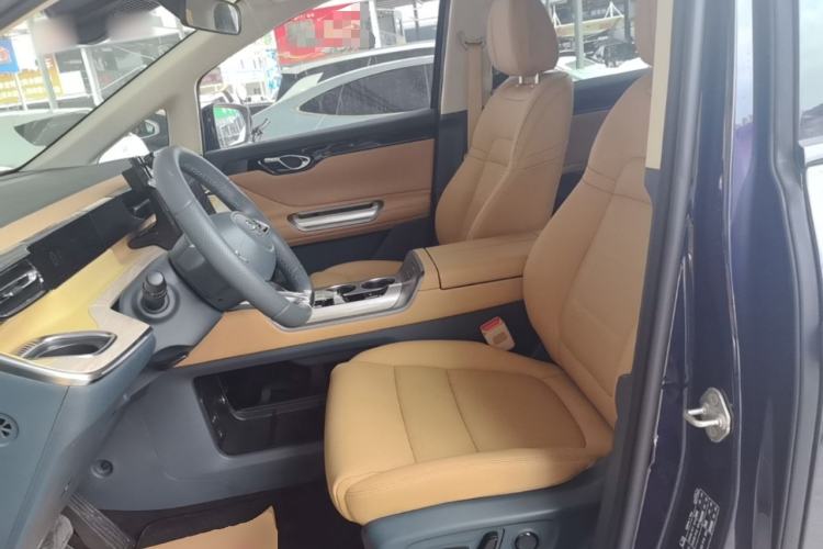 Used GAC Trumpchi E8 New Energy 2024 150km MAX Left Front Seat