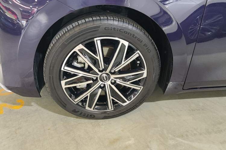 Used GAC Trumpchi E8 New Energy 2024 150km MAX Left Front Wheel Hub