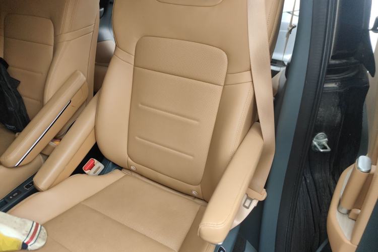 Used GAC Trumpchi E8 New Energy 2024 150km MAX Left Rear Seat