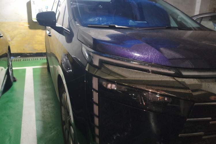 Used GAC Trumpchi E8 New Energy 2024 150km Dragon Roar Starry Night+ Right Front Headlight