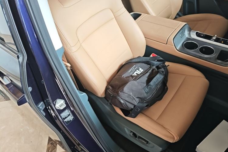 Used GAC Trumpchi E8 New Energy 2024 150km MAX Right Front Seat