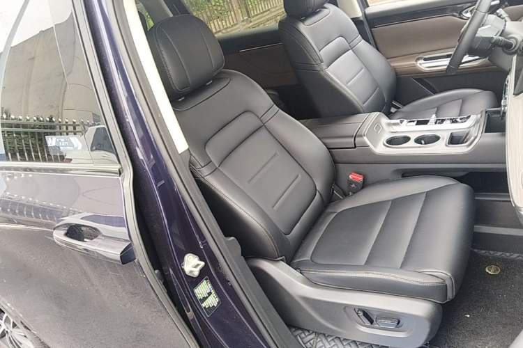 Used GAC Trumpchi E8 New Energy 2024 150km MAX Right Front Seat