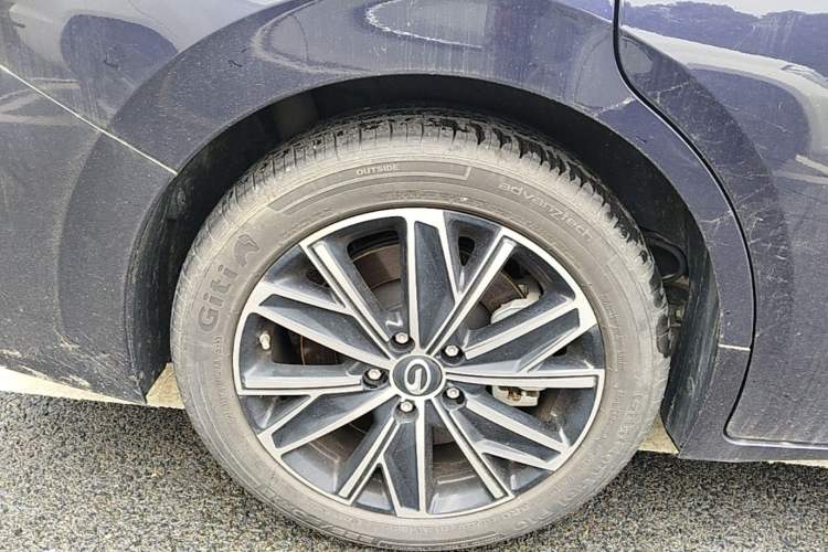 Used GAC Trumpchi E8 New Energy 2024 150km MAX Right Rear Wheel Hub