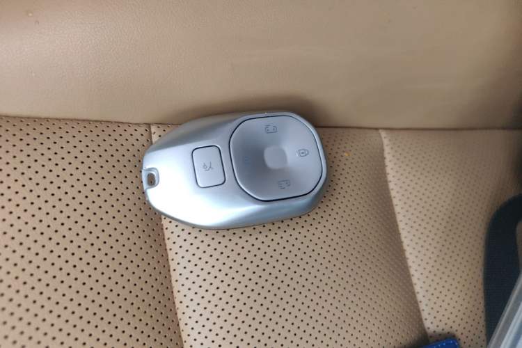 Used GAC Trumpchi E8 New Energy 2024 150km MAX Vehicle Key