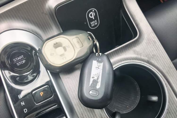 Used GAC Trumpchi E8 New Energy 2024 150km MAX Vehicle Key
