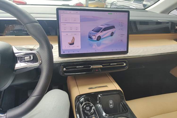Used GAC Trumpchi E8 New Energy 2024 150km MAX+ Audio And AC Panel