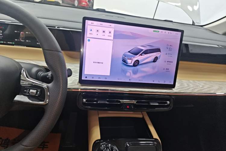 Used GAC Trumpchi E8 New Energy 2024 150km MAX+ Audio And AC Panel