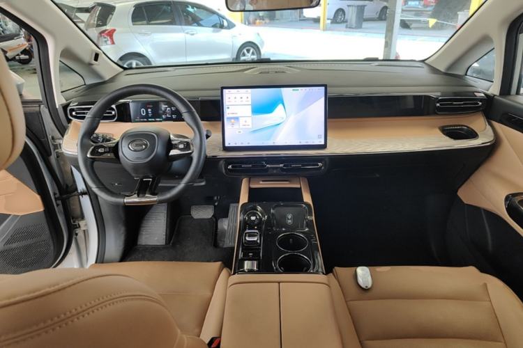 Used GAC Trumpchi E8 New Energy 2024 150km MAX+ Center Console