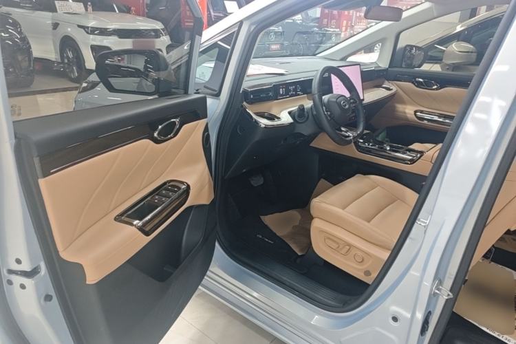 Used GAC Trumpchi E8 New Energy 2024 150km MAX+ Driver Seat