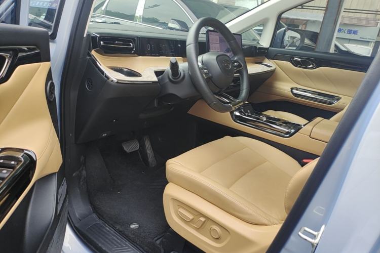 Used GAC Trumpchi E8 New Energy 2024 150km MAX+ Driver Seat