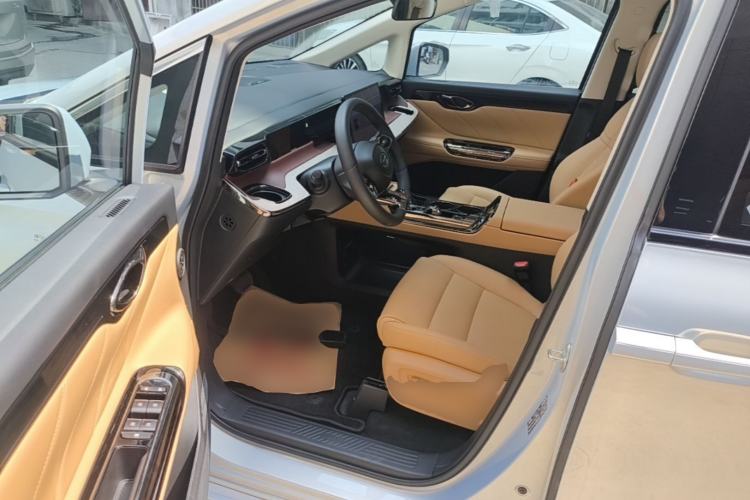 Used GAC Trumpchi E8 New Energy 2024 150km MAX+ Driver Seat