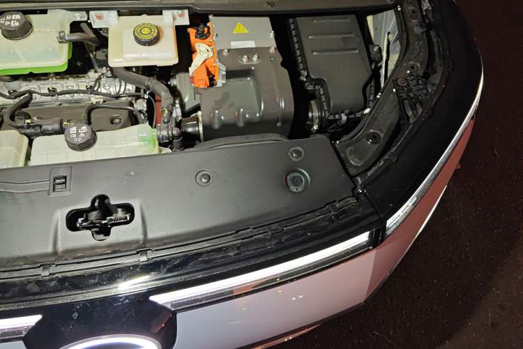 Used GAC Trumpchi E8 New Energy 2024 150km MAX+ Engine Bay Left