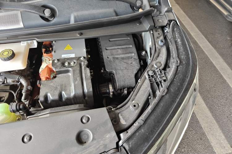 Used GAC Trumpchi E8 New Energy 2024 150km Longteng Glorious+ Engine Bay Left