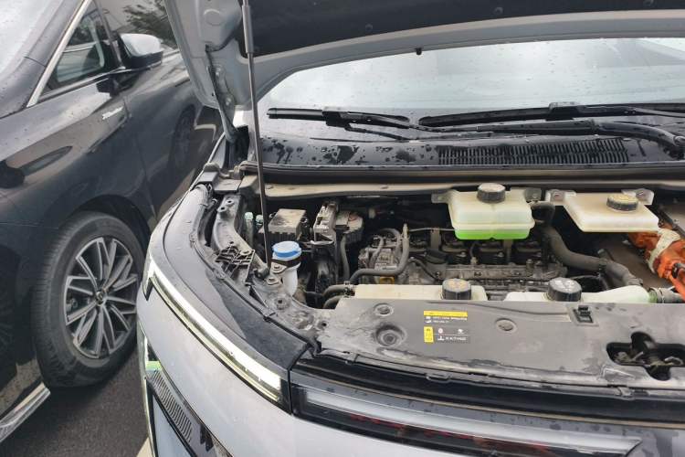 Used GAC Trumpchi E8 New Energy 2024 150km MAX+ Engine Bay Right