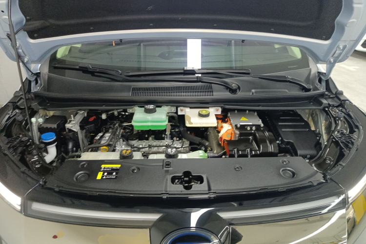 Used GAC Trumpchi E8 New Energy 2024 150km Dragon Roar Starry Night+ Engine Bay