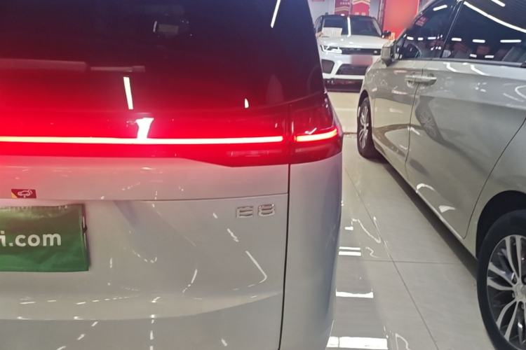 Used GAC Trumpchi E8 New Energy 2024 150km MAX+ Exterior 3