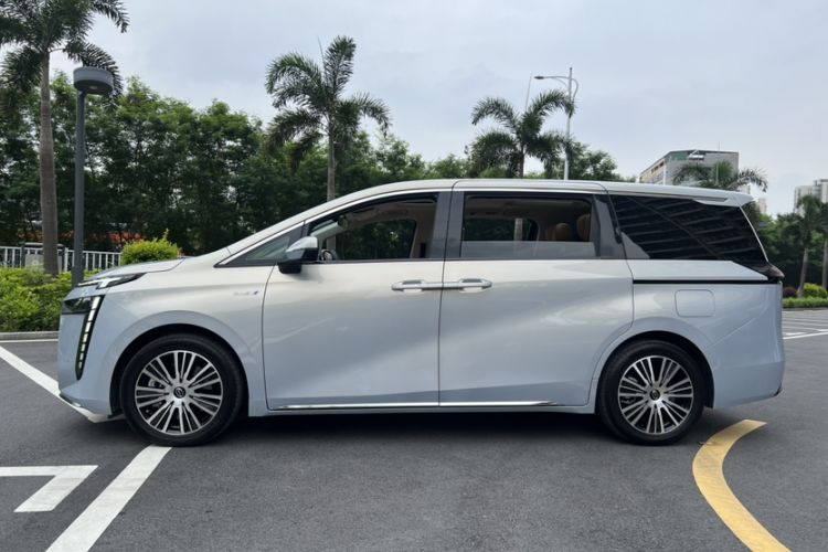 Used GAC Trumpchi E8 New Energy 2024 150km MAX+ Exterior 4