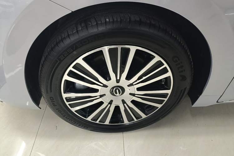Used GAC Trumpchi E8 New Energy 2024 150km MAX+ Exterior 4
