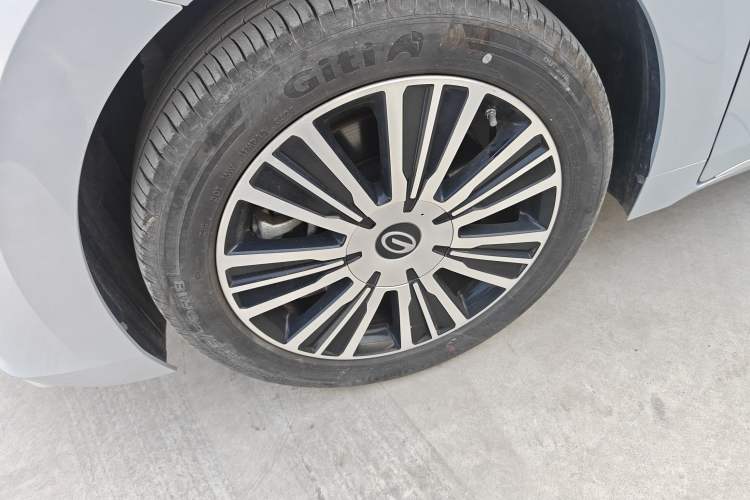 Used GAC Trumpchi E8 New Energy 2024 150km MAX+ Exterior 4