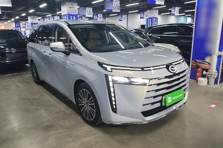 Used GAC Trumpchi E8 New Energy 2024 150km MAX+ Front Right 45 Deg