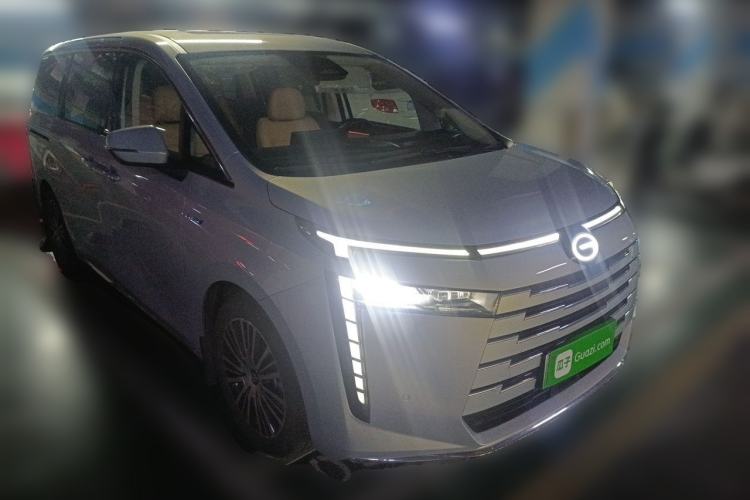 Used GAC Trumpchi E8 New Energy 2024 150km MAX+ Front Right 45 Deg