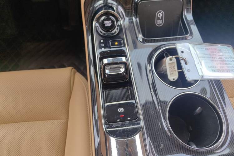 Used GAC Trumpchi E8 New Energy 2024 150km MAX+ Gear Lever