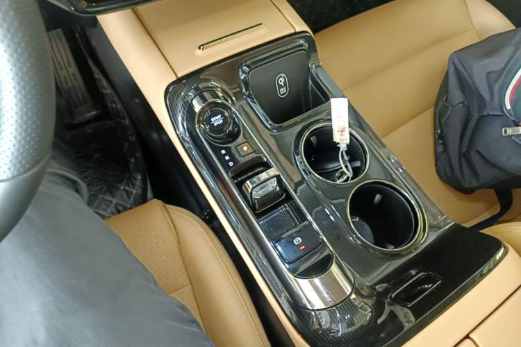 Used GAC Trumpchi E8 New Energy 2024 150km MAX+ Gear Lever