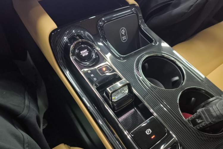 Used GAC Trumpchi E8 New Energy 2024 150km MAX+ Gear Lever