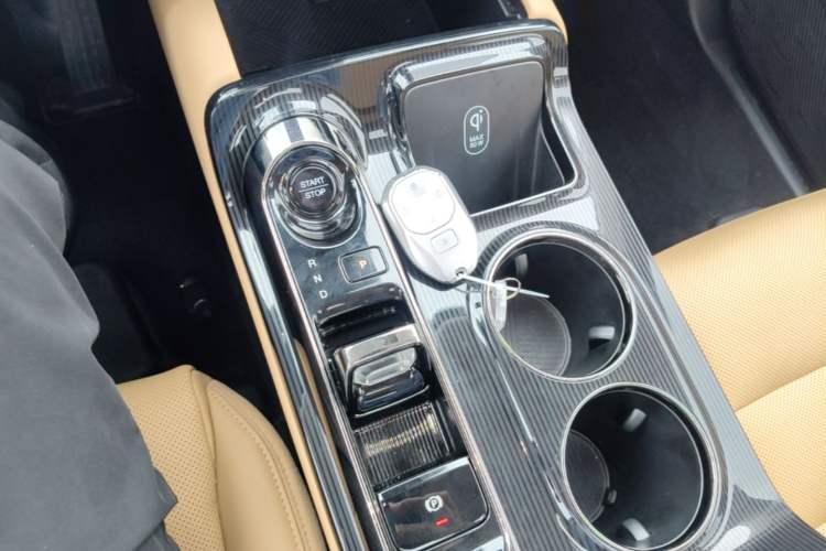 Used GAC Trumpchi E8 New Energy 2024 150km MAX+ Gear Lever