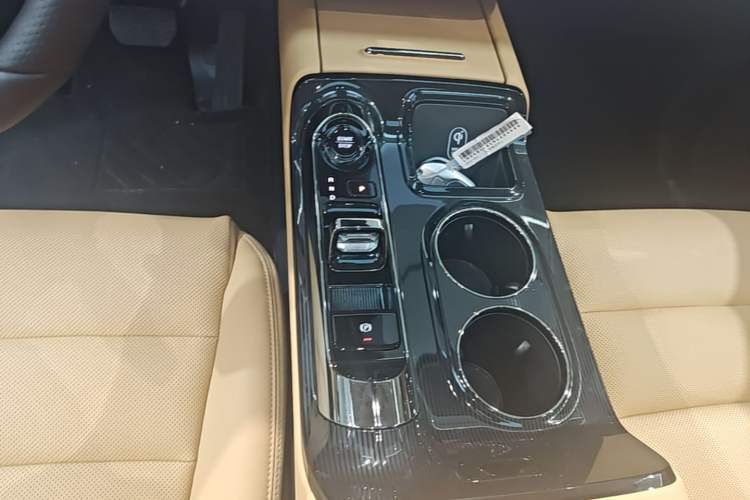 Used GAC Trumpchi E8 New Energy 2024 150km MAX+ Gear Lever