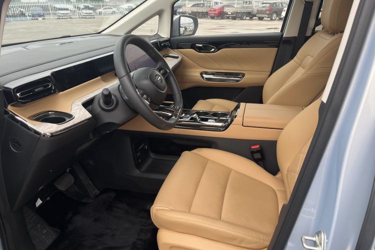 Used GAC Trumpchi E8 New Energy 2024 150km MAX+ Interior 2