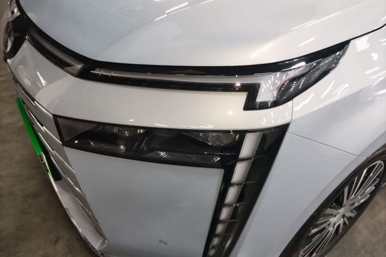 Used GAC Trumpchi E8 New Energy 2024 150km MAX+ Left Front Headlight