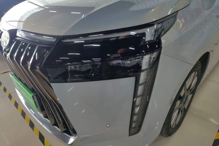 Used GAC Trumpchi E8 New Energy 2024 150km Dragon Roar Starry Night+ Left Front Headlight