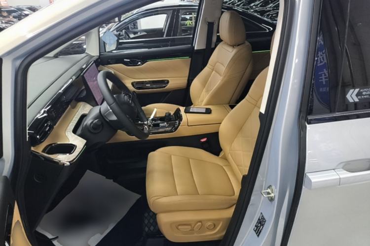 Used GAC Trumpchi E8 New Energy 2024 150km MAX+ Left Front Seat