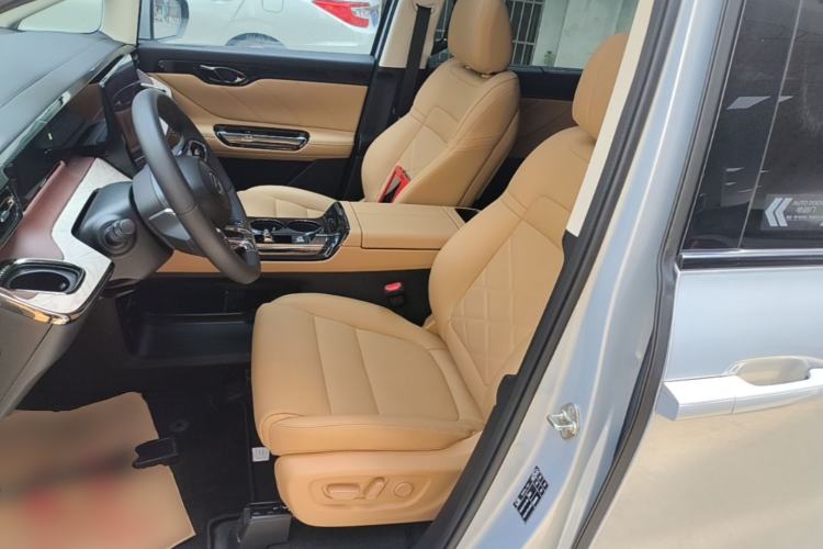 Used GAC Trumpchi E8 New Energy 2024 150km MAX+ Left Front Seat