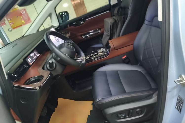 Used GAC Trumpchi E8 New Energy 2024 150km MAX+ Left Front Seat