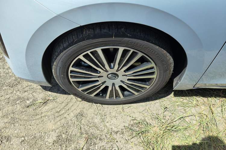 Used GAC Trumpchi E8 New Energy 2024 150km MAX+ Left Front Wheel Hub